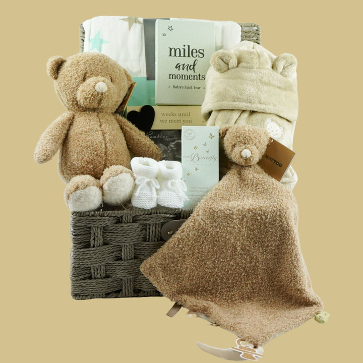 Pregnancy Teddy Bear Neutral Baby Hamper Basket, Aden & Anais Dream Baby Blanket, Baby Dressing Gown, baby scan frame, baby milestone cards m, white booties