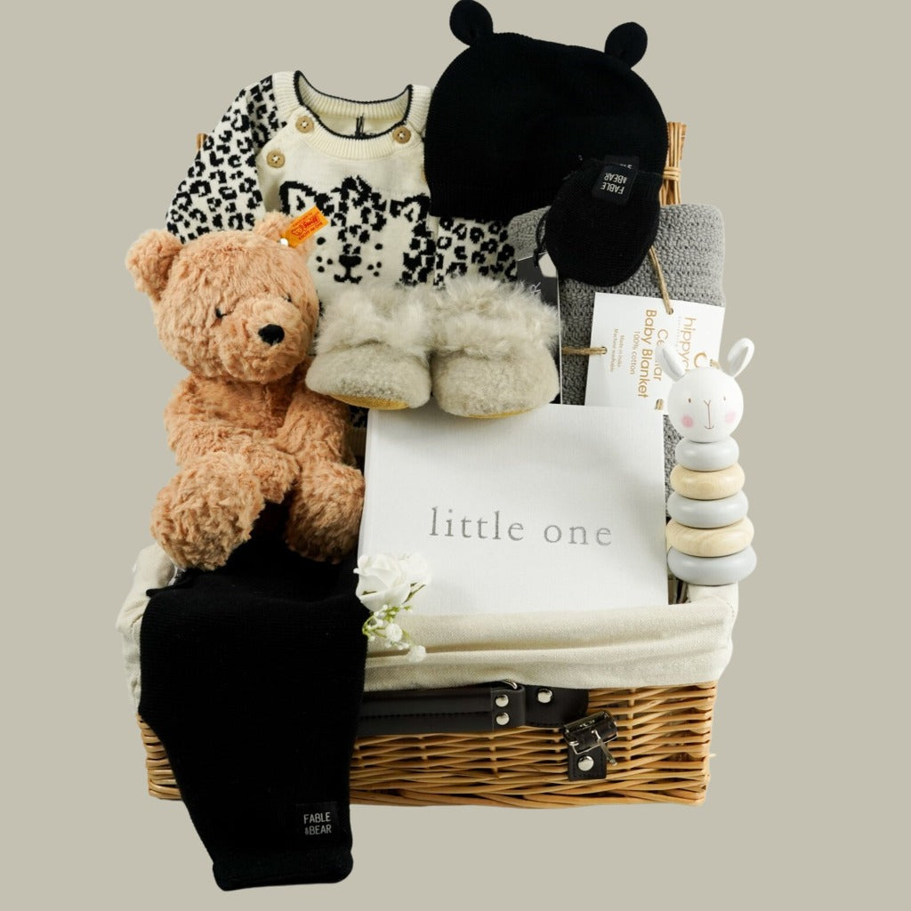 Baby hamper best sale with champagne