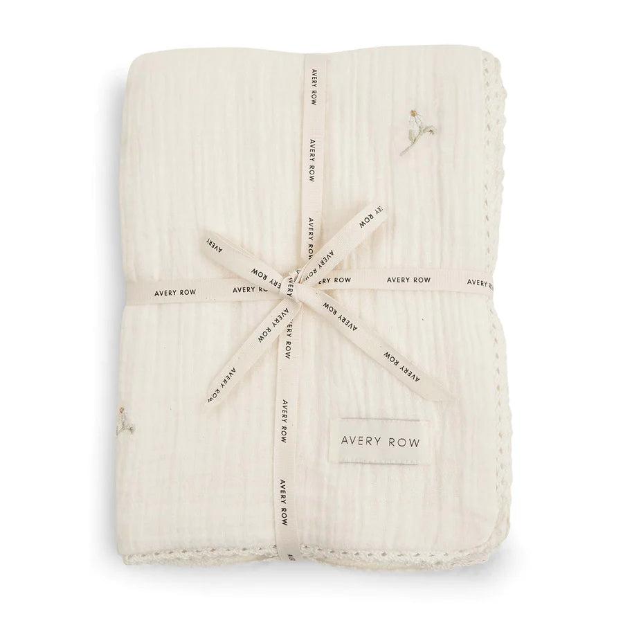 Organic Muslin baby blanket with delicate camomile embroidery