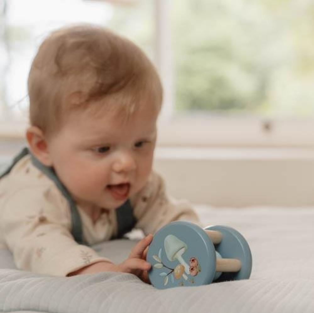 BLUE WOODEN ROLLER RATTLE 