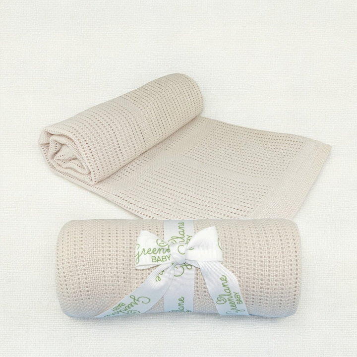 Neutral Mummy And Baby Hamper With Baby Blanket, Dressing Gown And Baby Hat