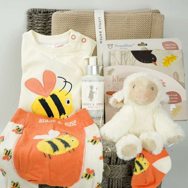 Neutral Baby Hamper, Blade And Rose Baby Clothing Set, Little Dutch  Organic Baby Blanket