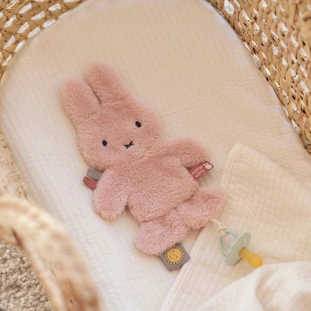 Pink fluffy Miffy comforter and dummycloth with taggie