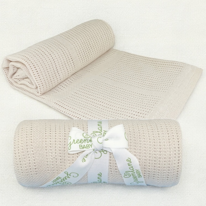 baby cellular blanket in bamboo and cotton colour marshmallow