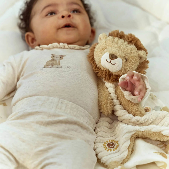 lion comforter 