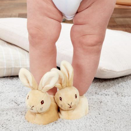 Peter Rabbit baby sleippers.