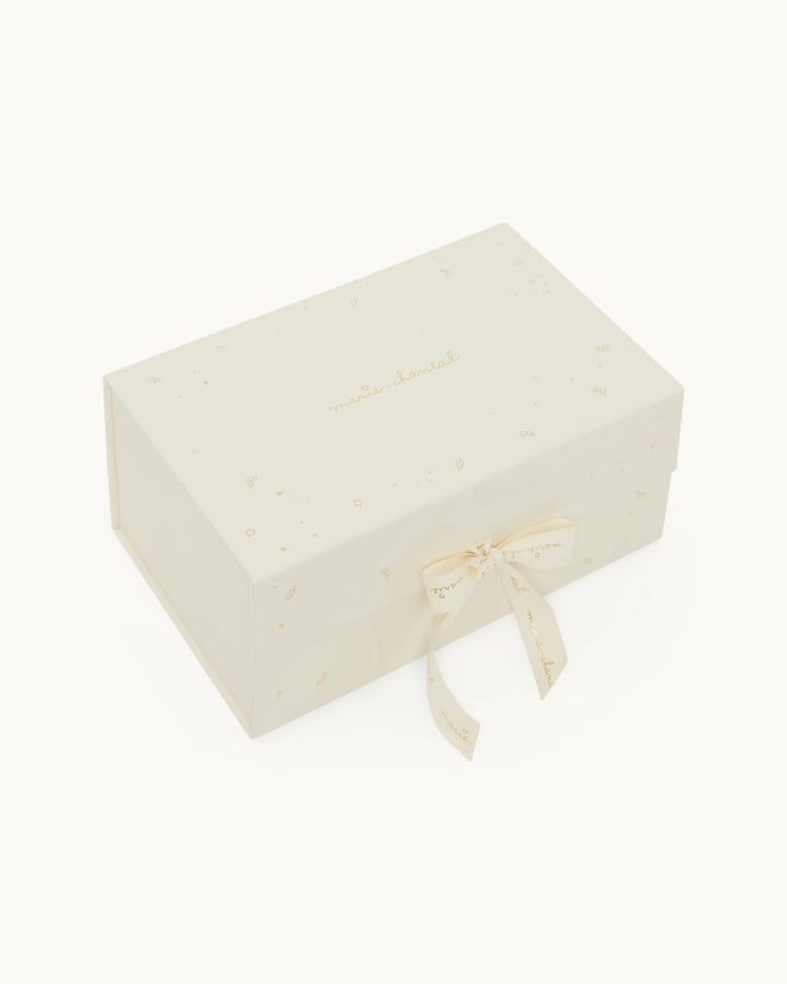 Premium Baby Girl Hamper With Marie-Chantal Clothing & G.H.Hurt & Son Baby Shawl