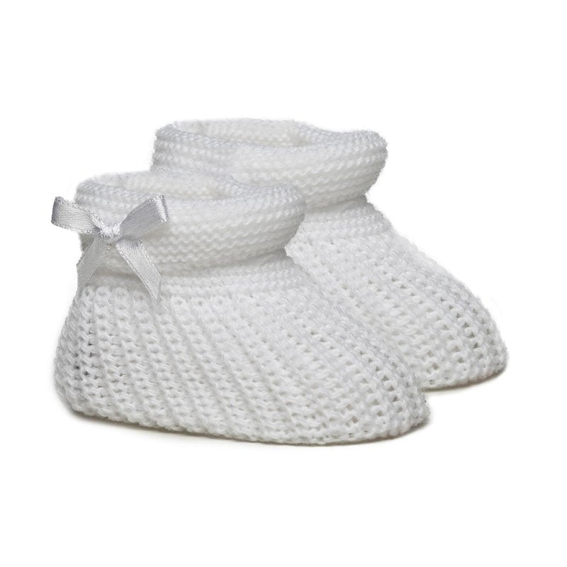 White knit baby booties with side bow in white ribbon