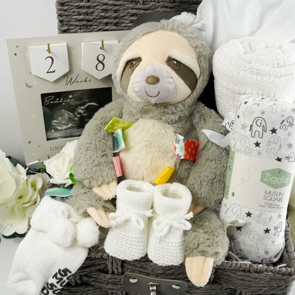 Pregnancy Countdown Hamper, Mum To Be Gifts, Baby Shower Gifts Hamper